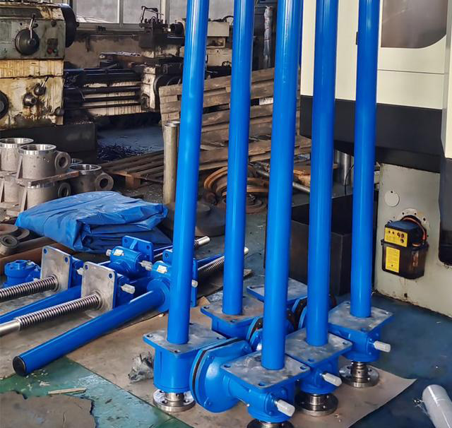 蝸輪絲桿升降機 蝸輪絲桿升降機